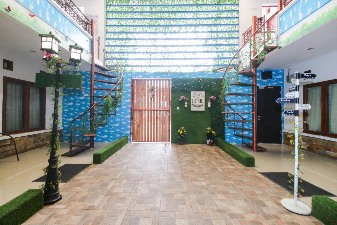 Hotel Airy Buah Batu Logam 37a Bandung