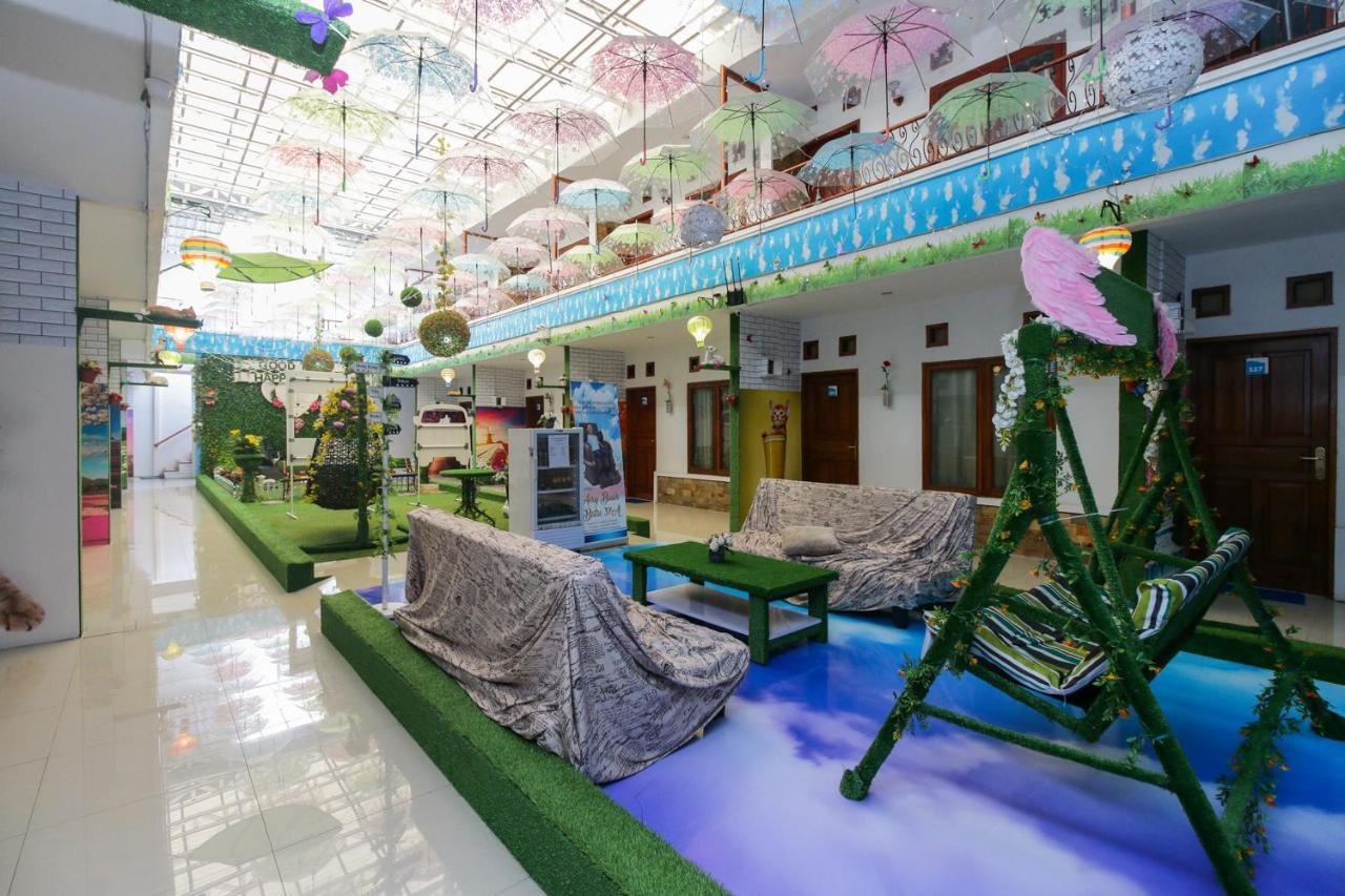 Hotel Airy Buah Batu Logam 37a Bandung